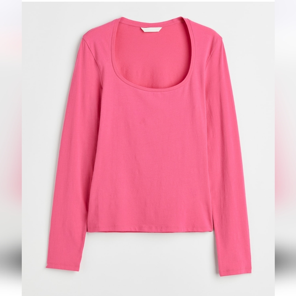 NWOT Women's Pink Long Sleeve Top